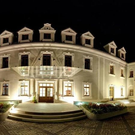 Hotel Zamek Lubliniec Ngoại thất bức ảnh