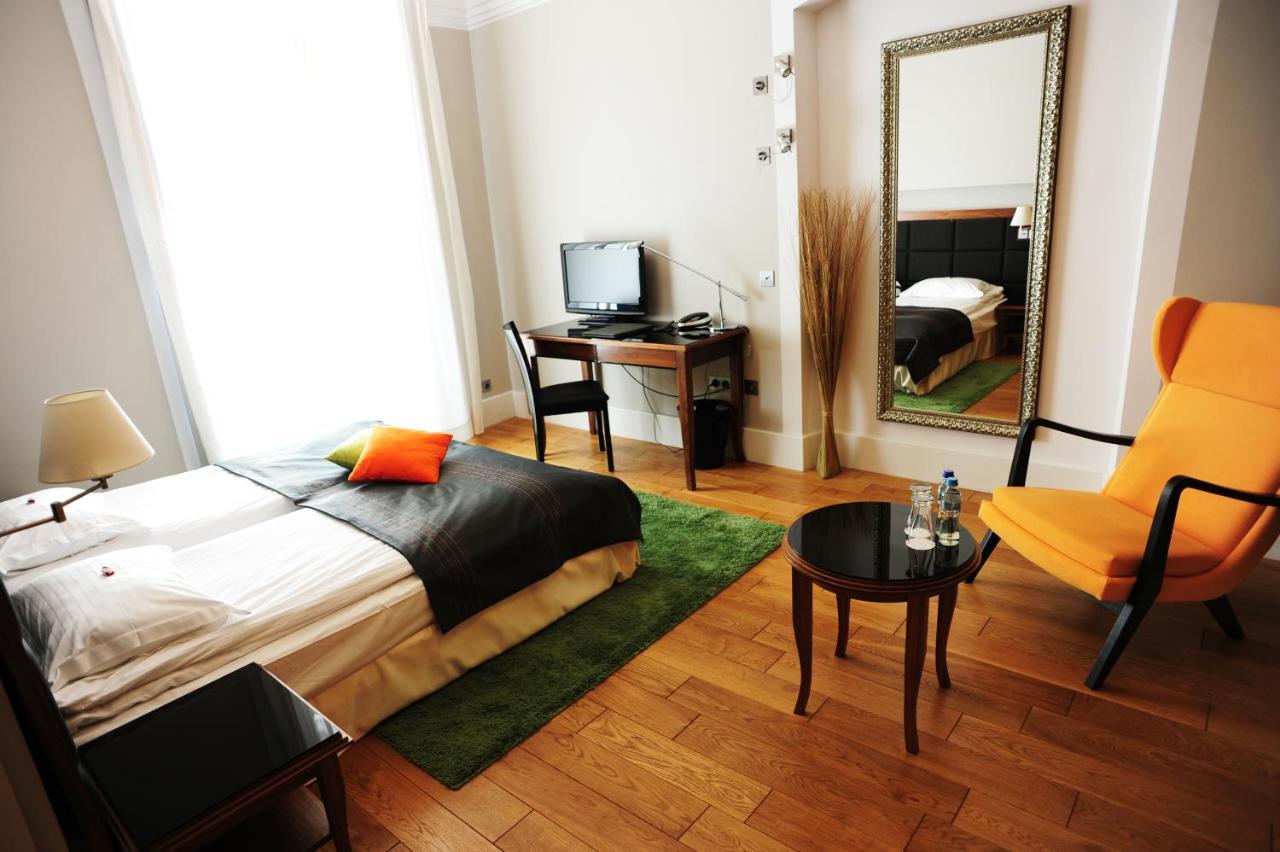 Hotel Zamek Lubliniec Ngoại thất bức ảnh