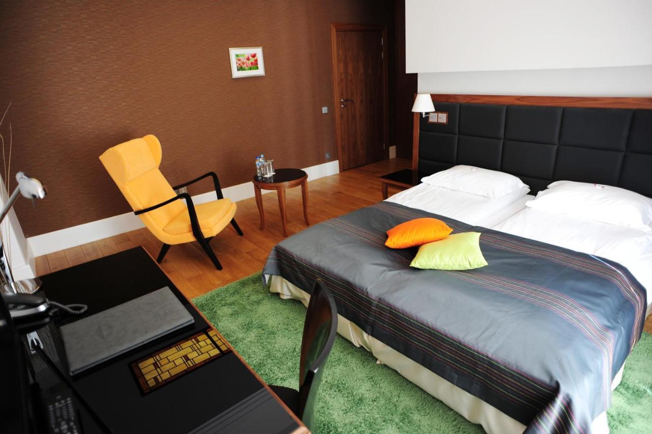 Hotel Zamek Lubliniec Ngoại thất bức ảnh